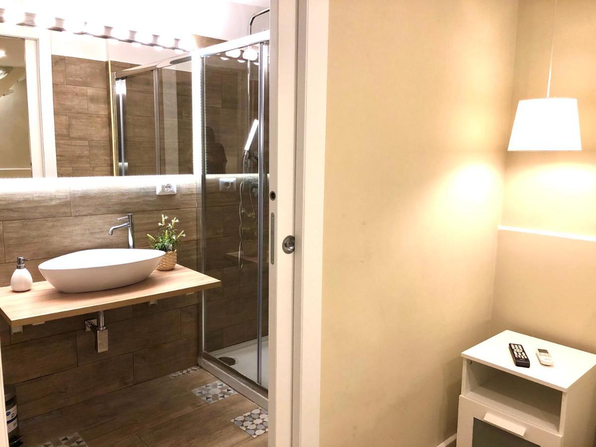 Borgo Empedocle House Apartment คาตาเนีย ภายนอก รูปภาพ