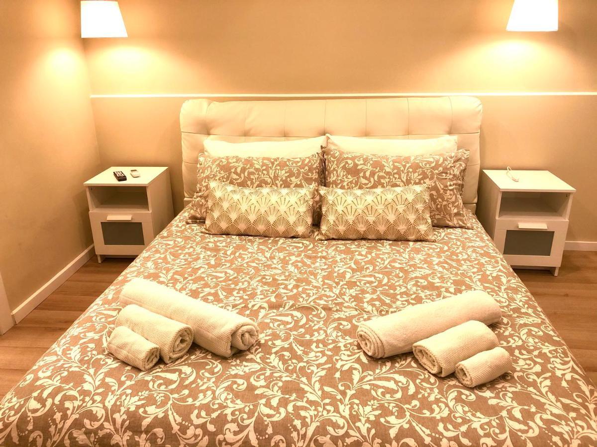 Borgo Empedocle House Apartment คาตาเนีย ภายนอก รูปภาพ